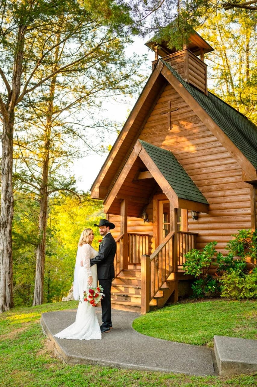 Gatlinburg Wedding Chapel elopement photo 37