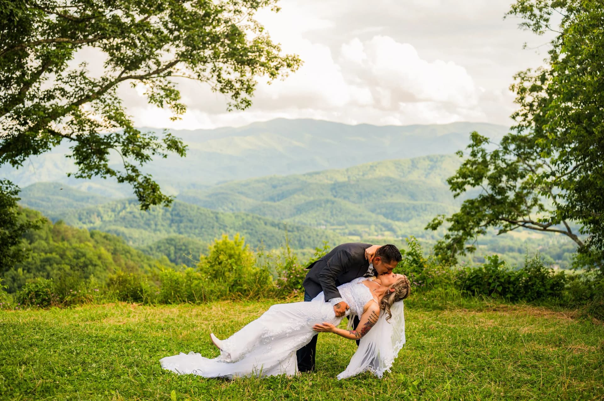 Foothills Parkway elopement photo 33