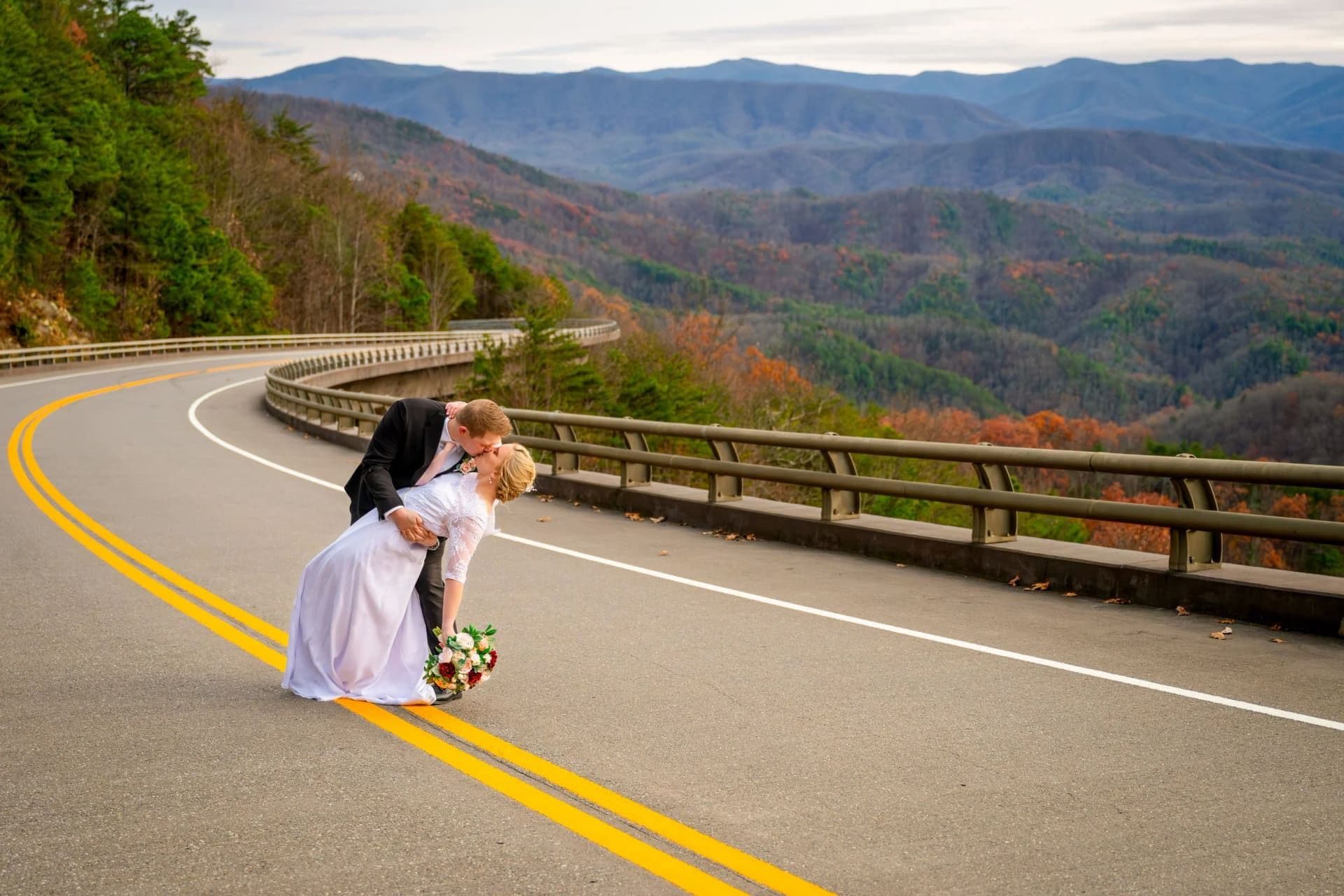 Foothills Parkway elopement photo 15