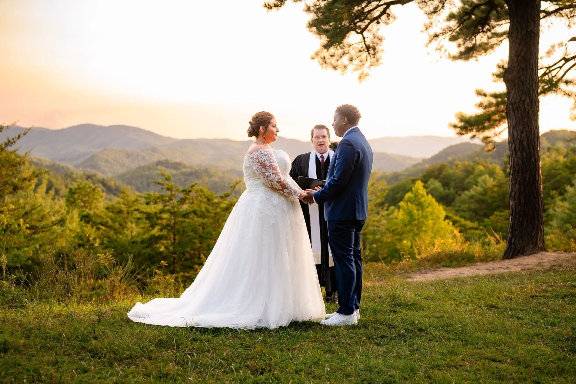 Foothills Parkway elopement photo 18
