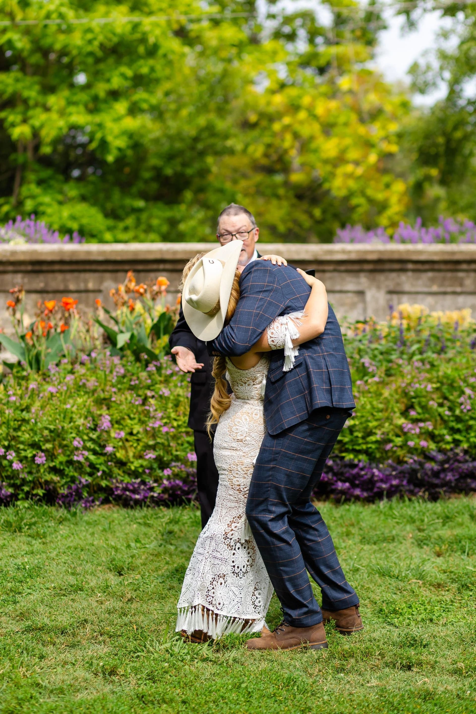 Centennial Park elopement photo 17