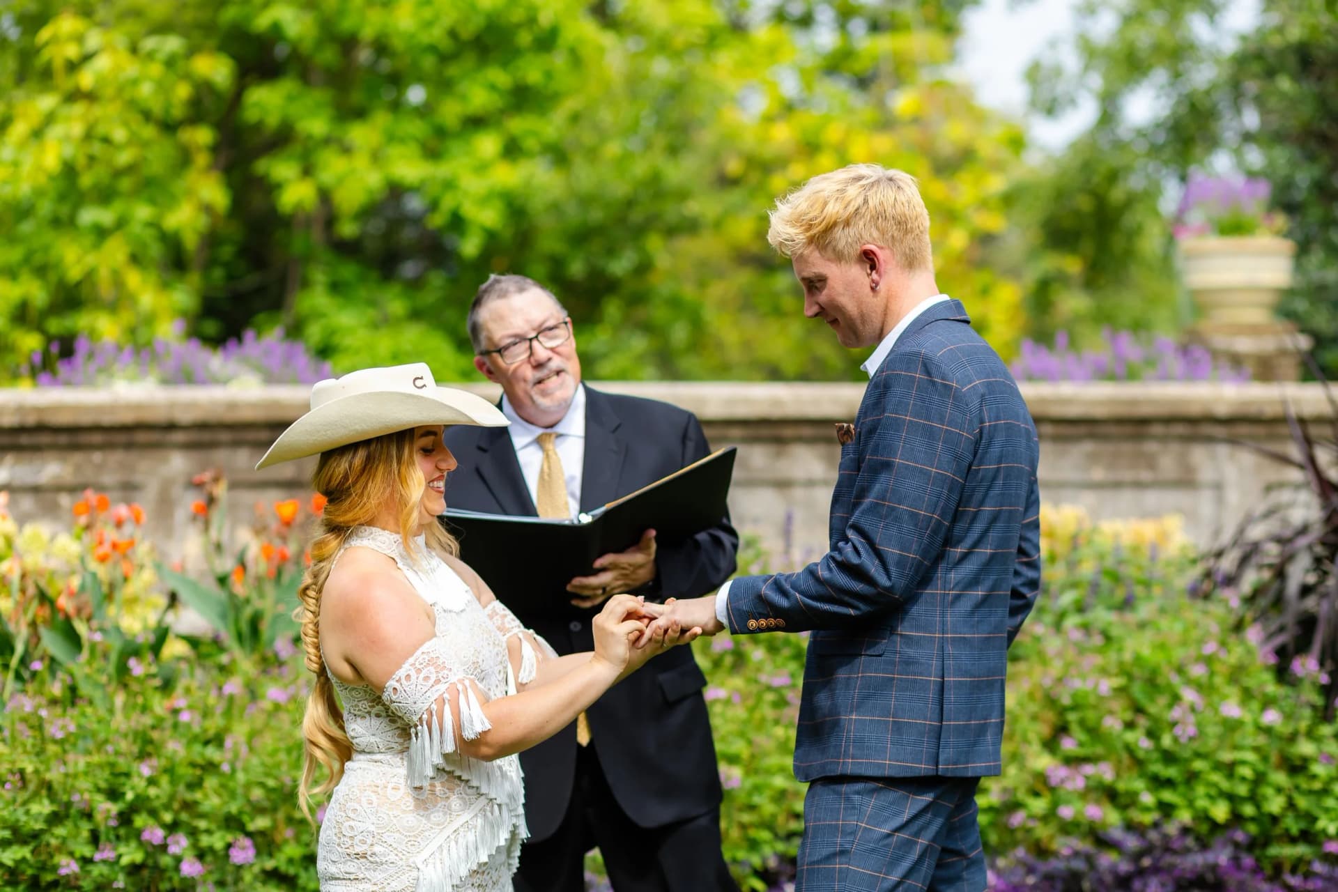 Centennial Park elopement photo 23