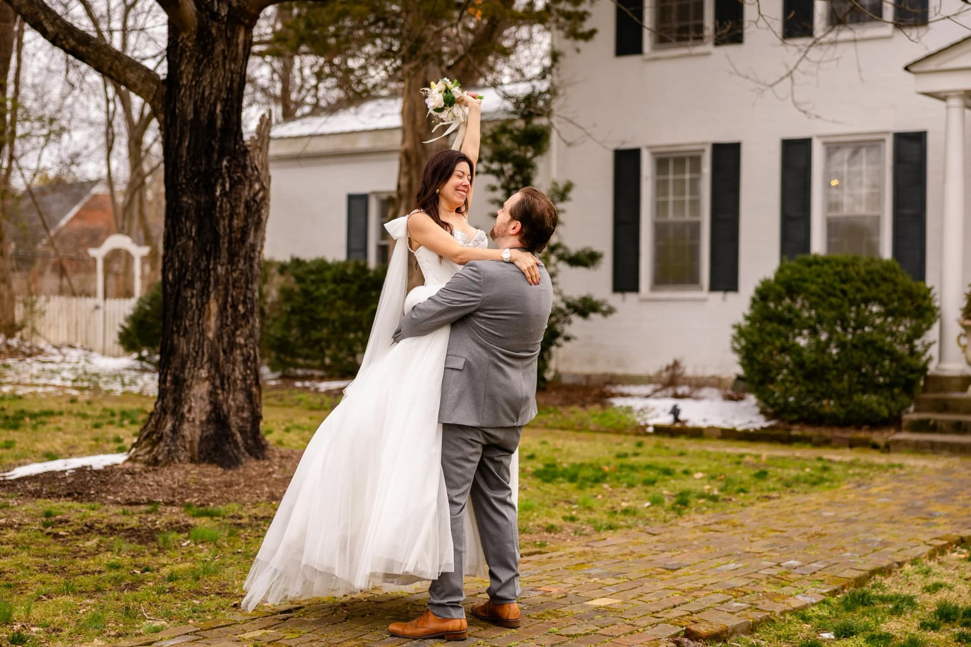 Spring Haven Mansion elopement photo 33