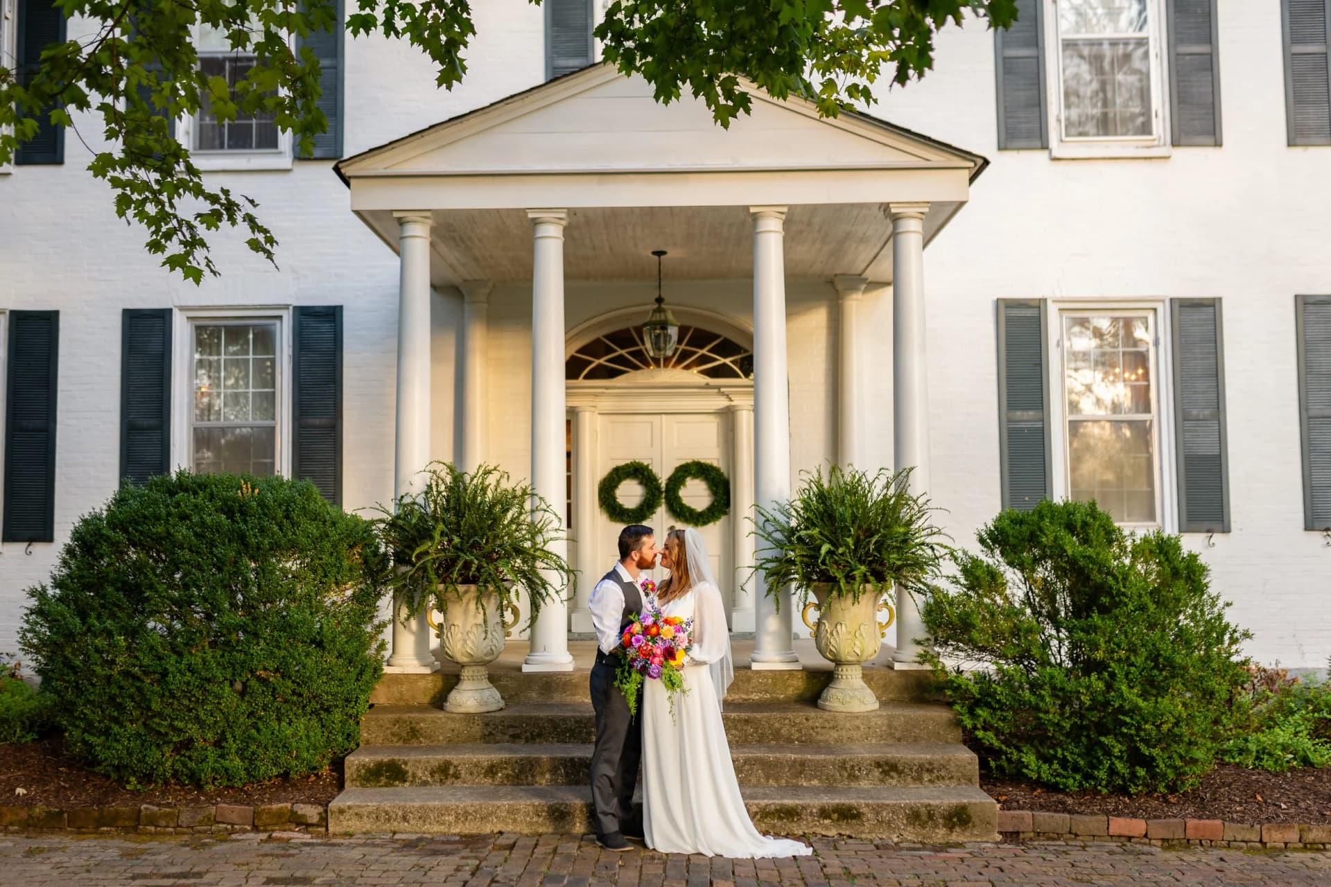 Spring Haven Mansion elopement photo 44