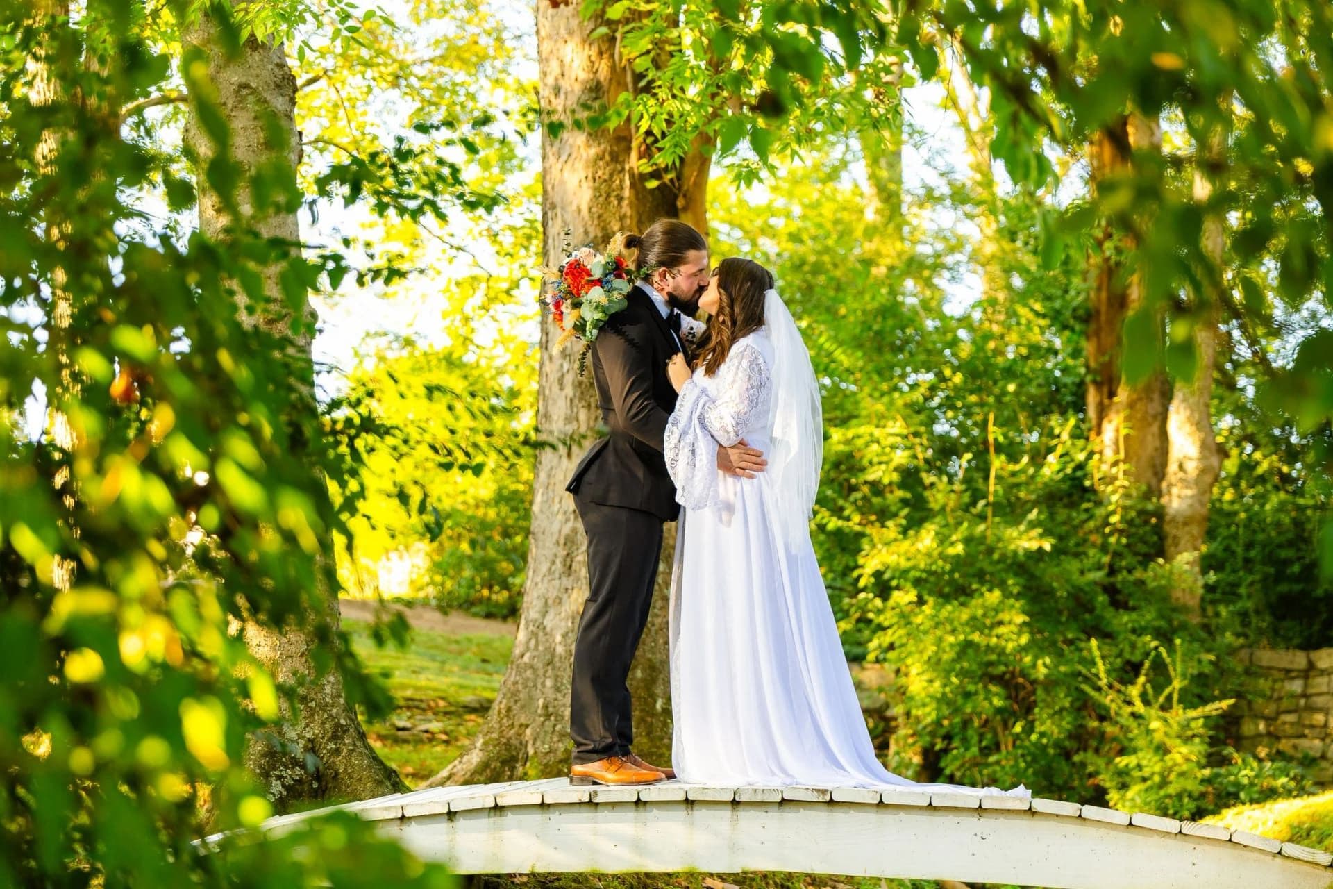 Spring Haven Mansion elopement photo 39