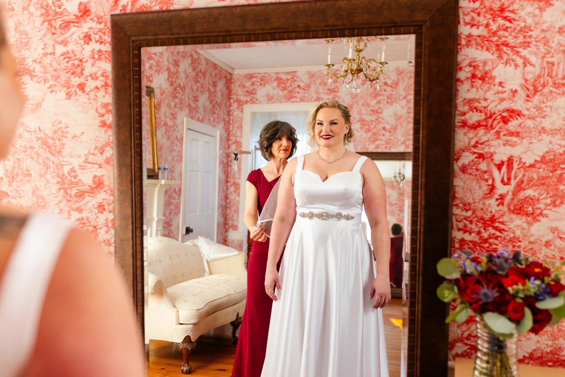 Spring Haven Mansion elopement photo 45