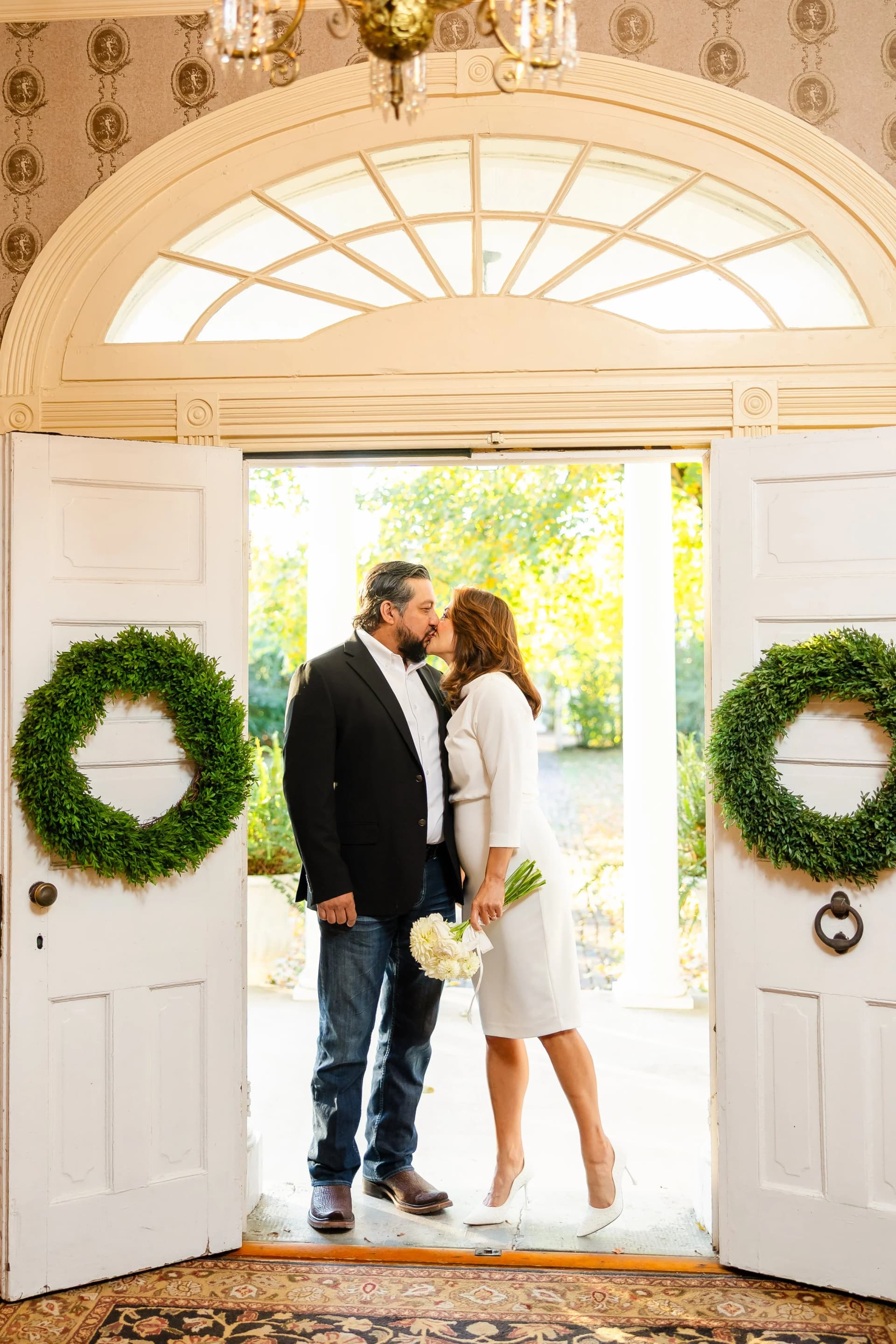 Spring Haven Mansion elopement photo 11