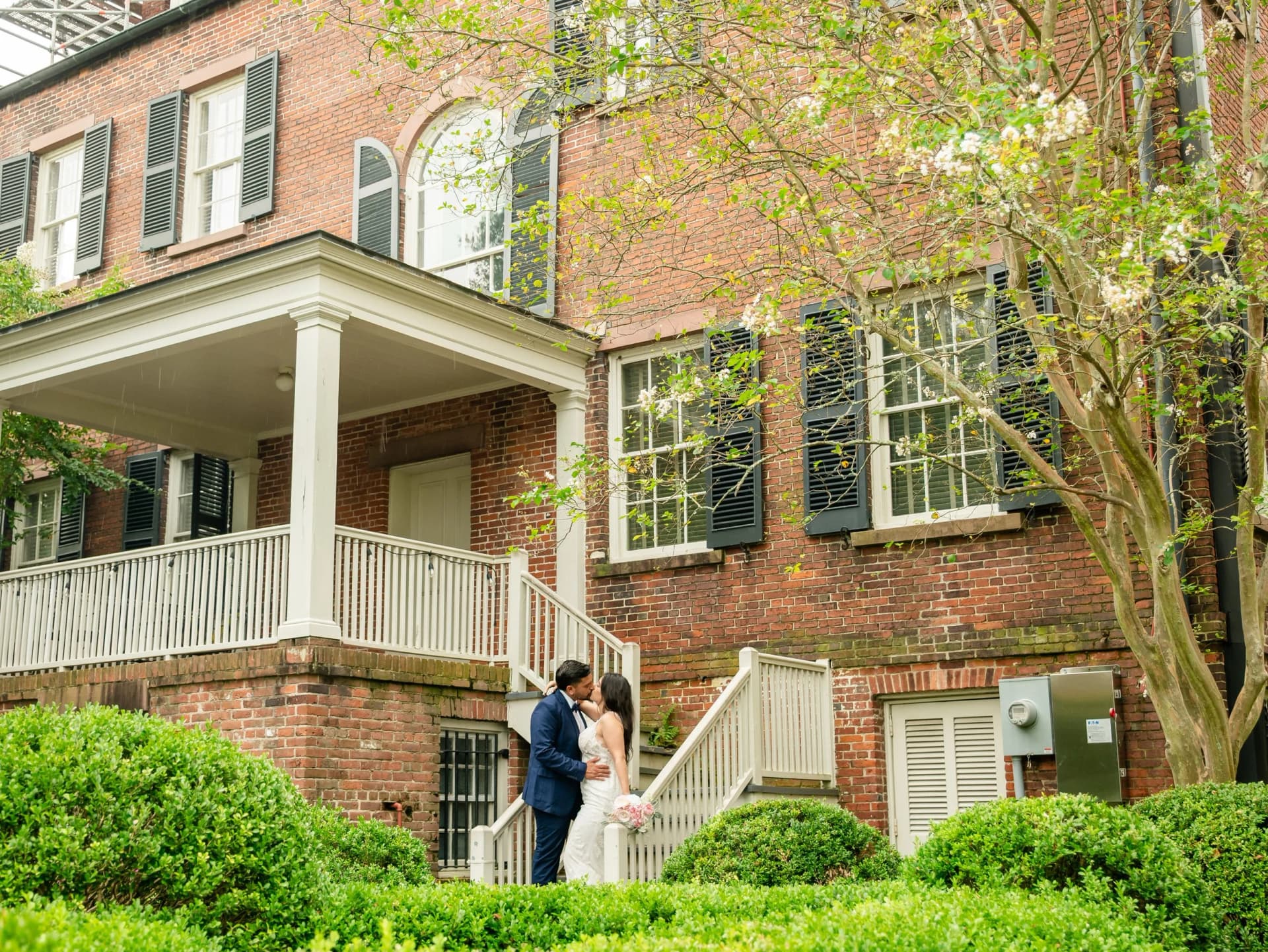 Davenport House elopement photo 18
