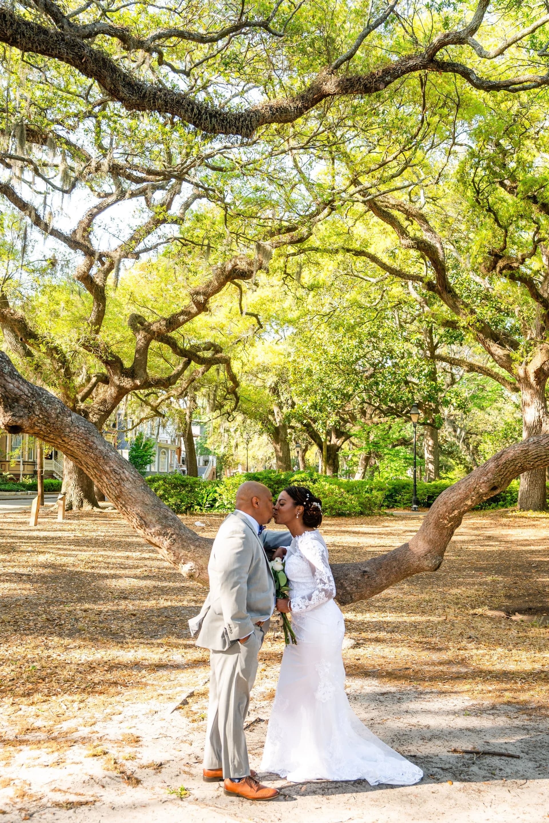 Davenport House elopement venue in Savannah, GA