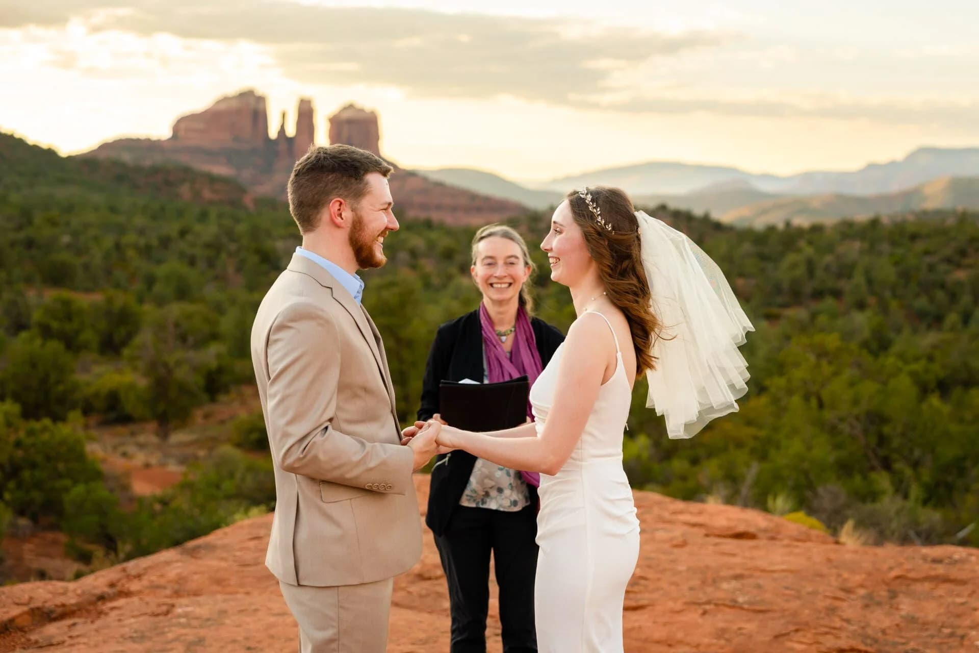 Baby Bell Rock elopement photo 9