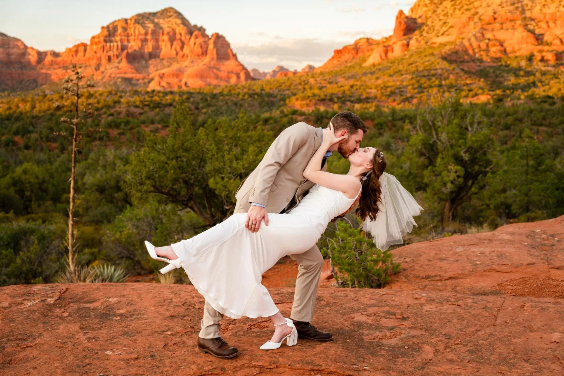 Baby Bell Rock elopement photo 7